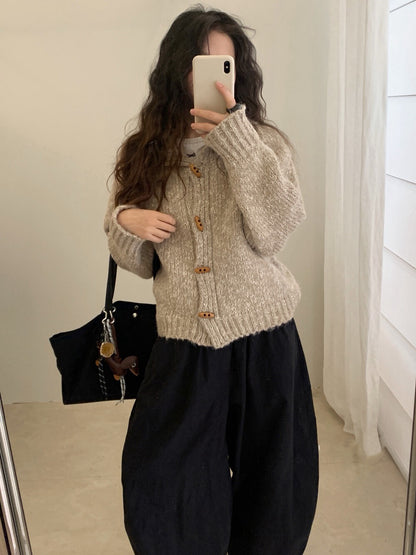 // 重工雜色線可立領牛角鈕CD