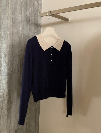 // 撞色翻領兔絨針織上衣