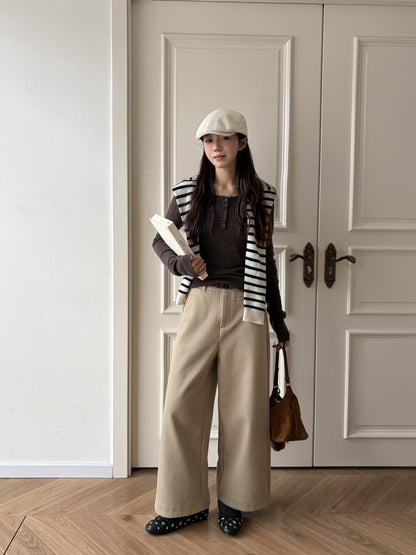 // 極簡BB絨九分直筒褲