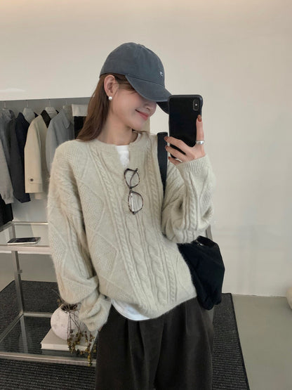 // 超軟糯小V領口麻花NT