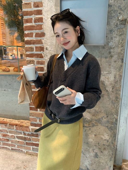 // 帥氣假兩件拼接恤衫領毛衣