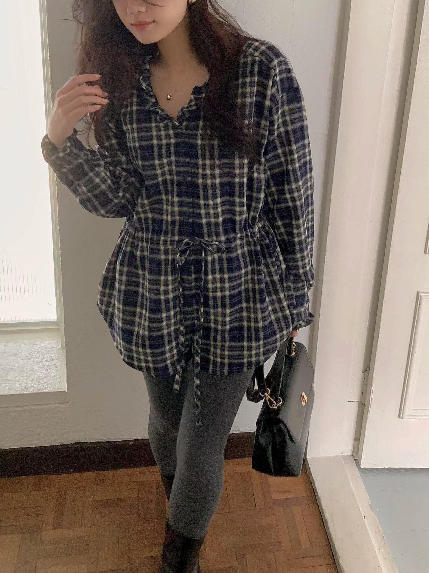 // 木耳邊可綁腰格紋BL