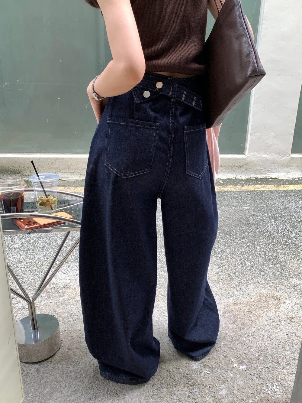 P08 / 原牛仔色寬鬆廓型牛仔褲(不連腰帶)