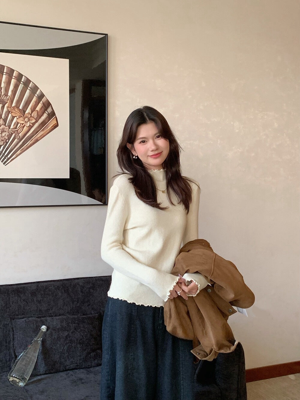 // 人手一件卷卷邊半領針織NT