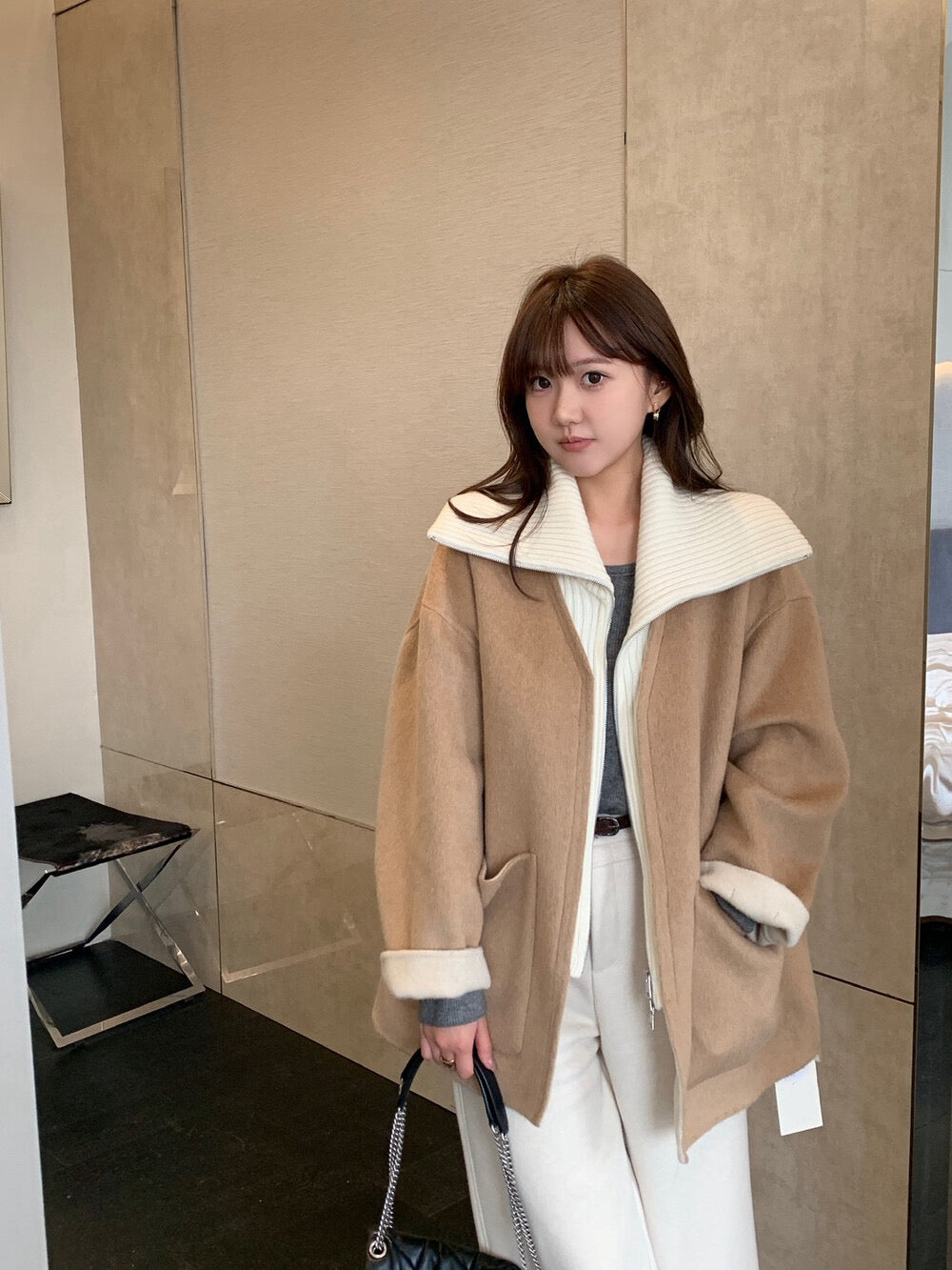 // 造型感針織翻領拼接假兩件手工羊毛外套(毛呢部份100%wool)