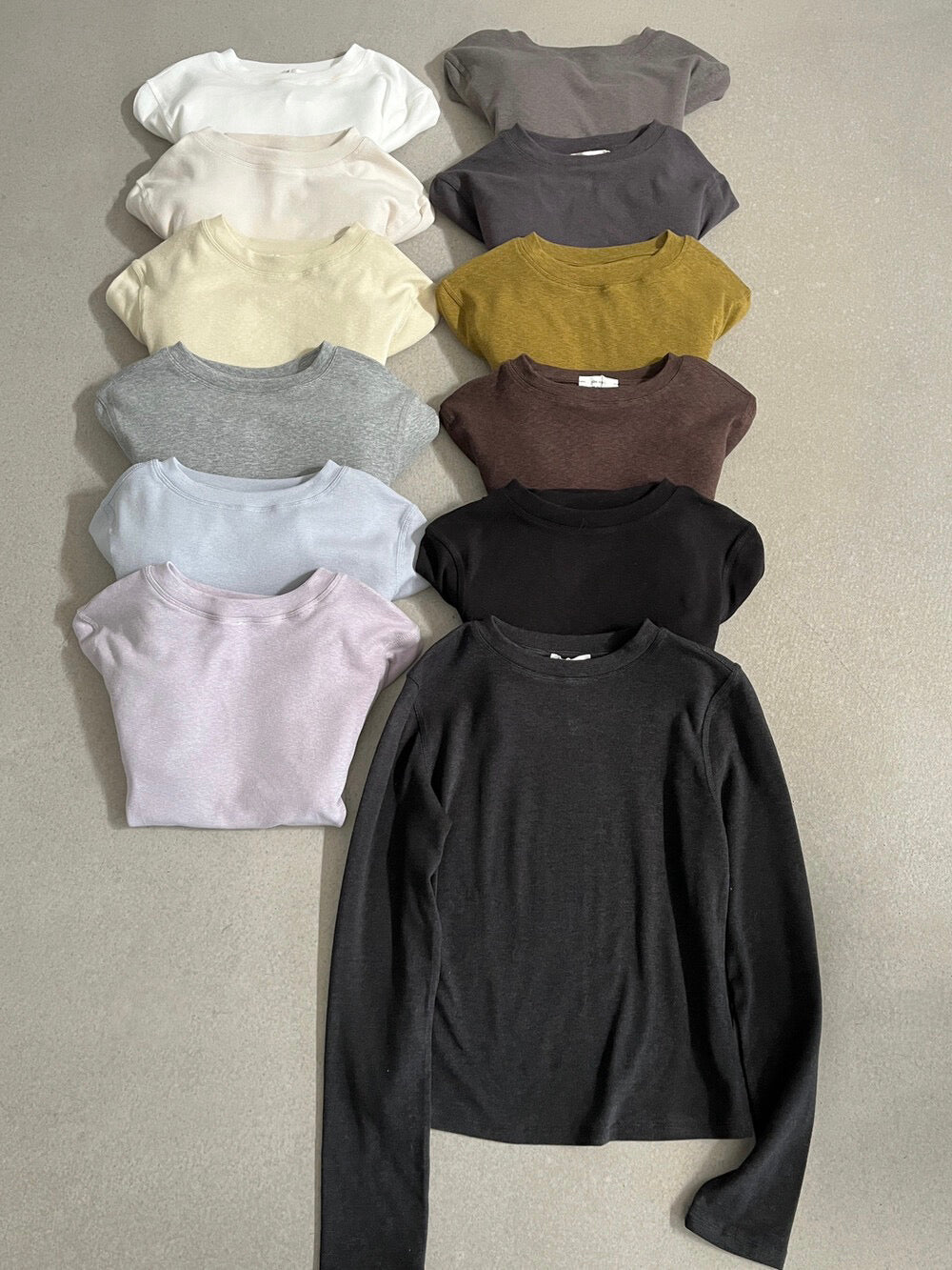 // 12色親膚秋冬百搭彈性TEE