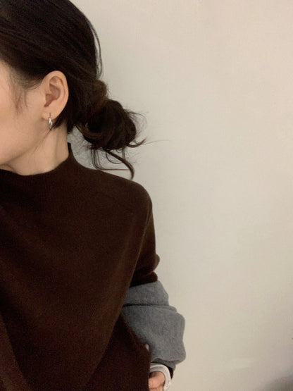 // 100%綿羊毛無縫一體小立領針織上衣