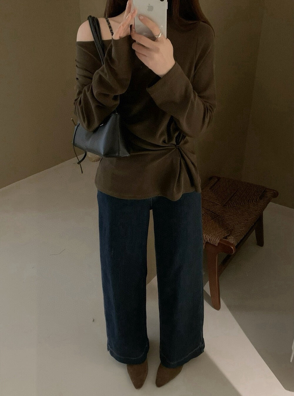 // 版型超好的微彈布料顯瘦牛仔褲