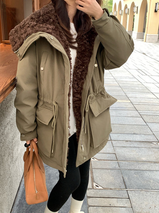 // 超帥大毛毛翻領可束腰口袋工裝外套