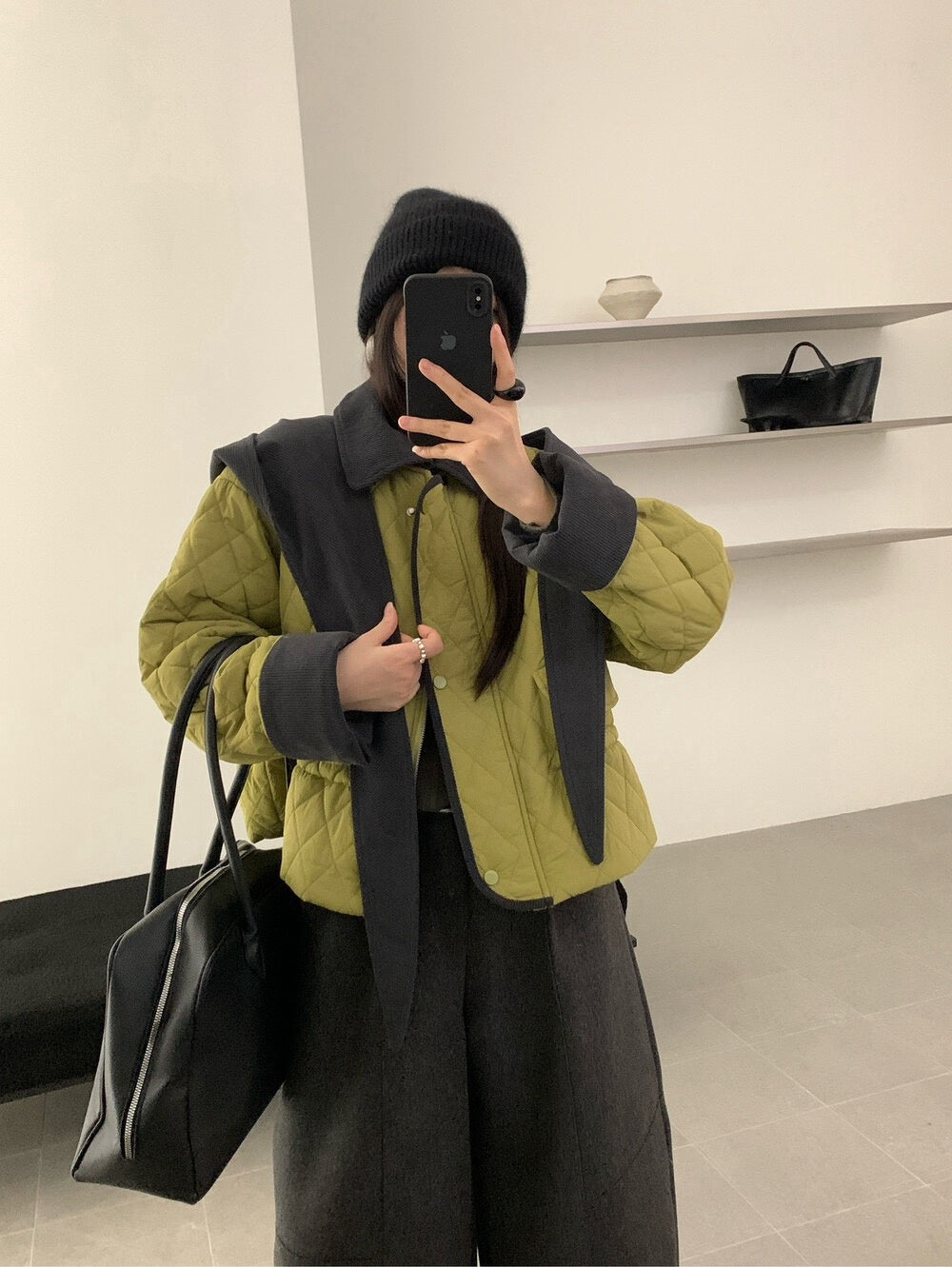 // 撞色包邊拼燈芯絨領可束腰菱格夾棉短外套(帽子可拆)