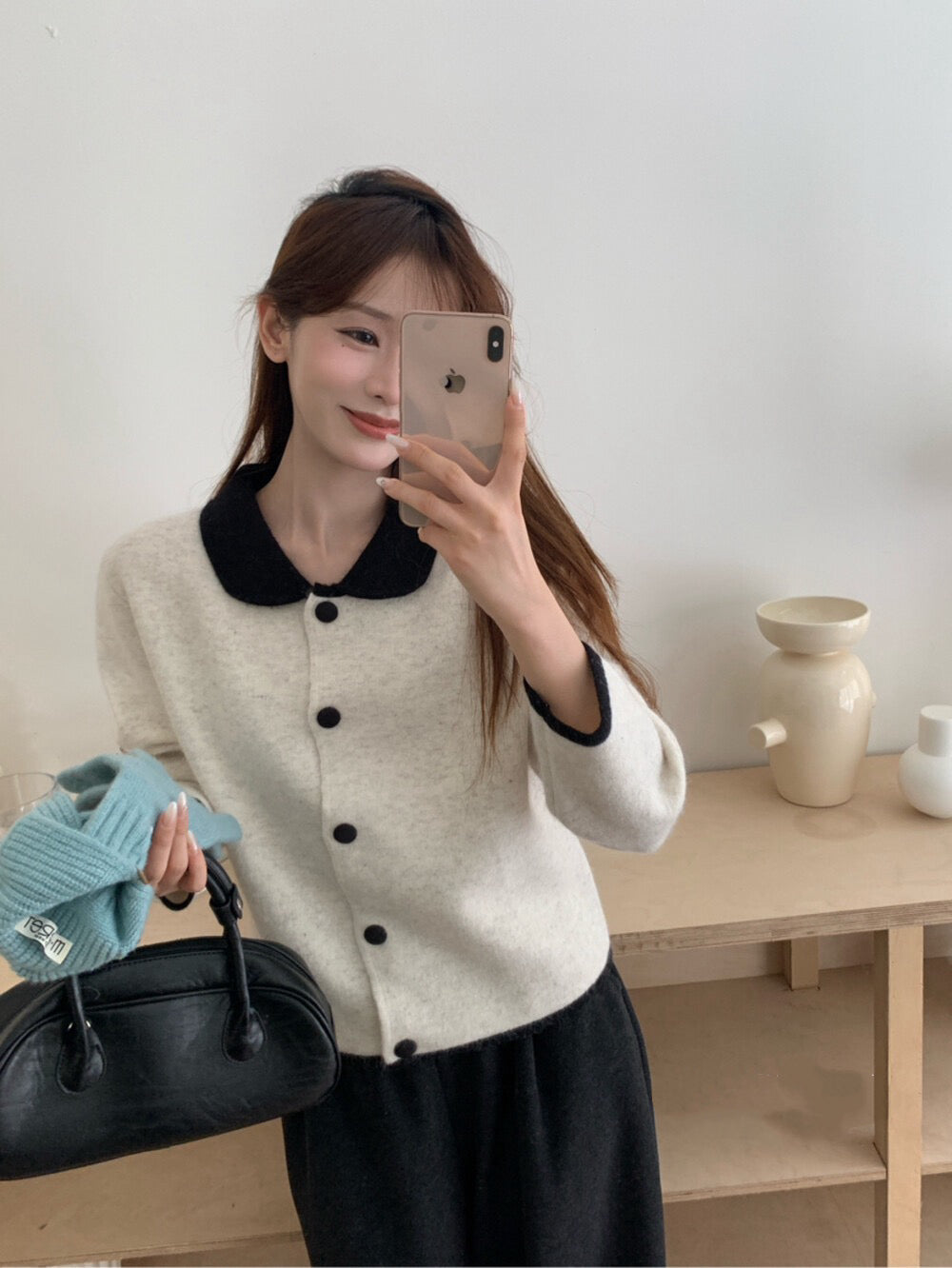 // 10%綿羊毛撞色復古圓翻領CD