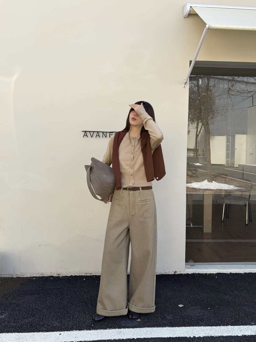 // 雙口袋裝飾加絨卷邊褲(連腰帶)