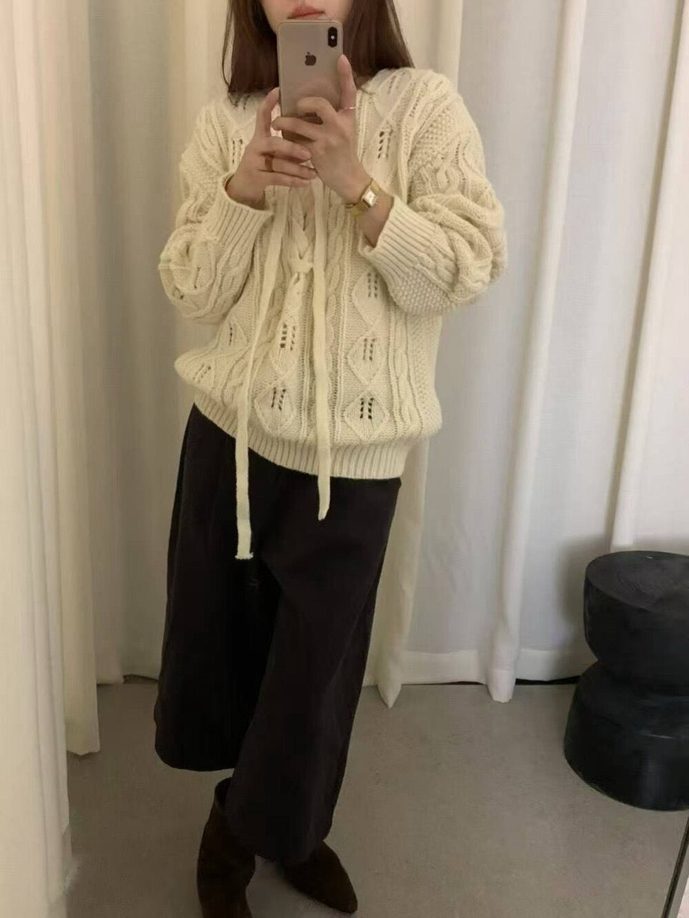 // 超美造型感麻花綁帶毛衣