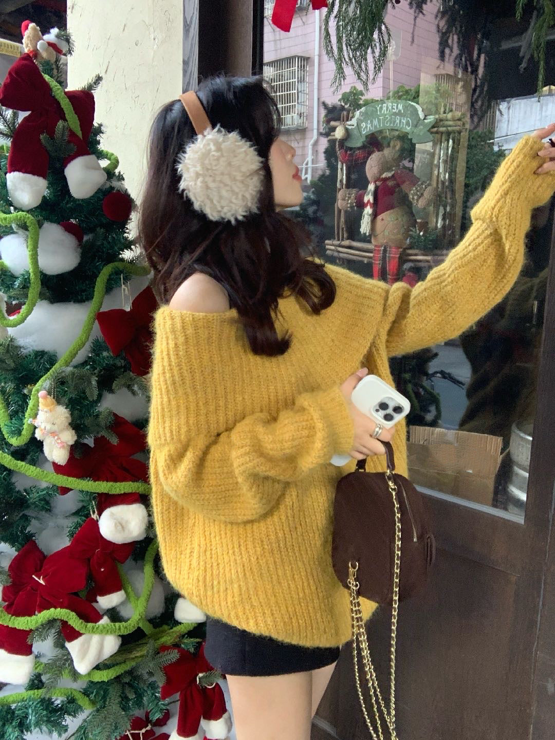 // 18%羊毛氣質一字領兩穿毛衣