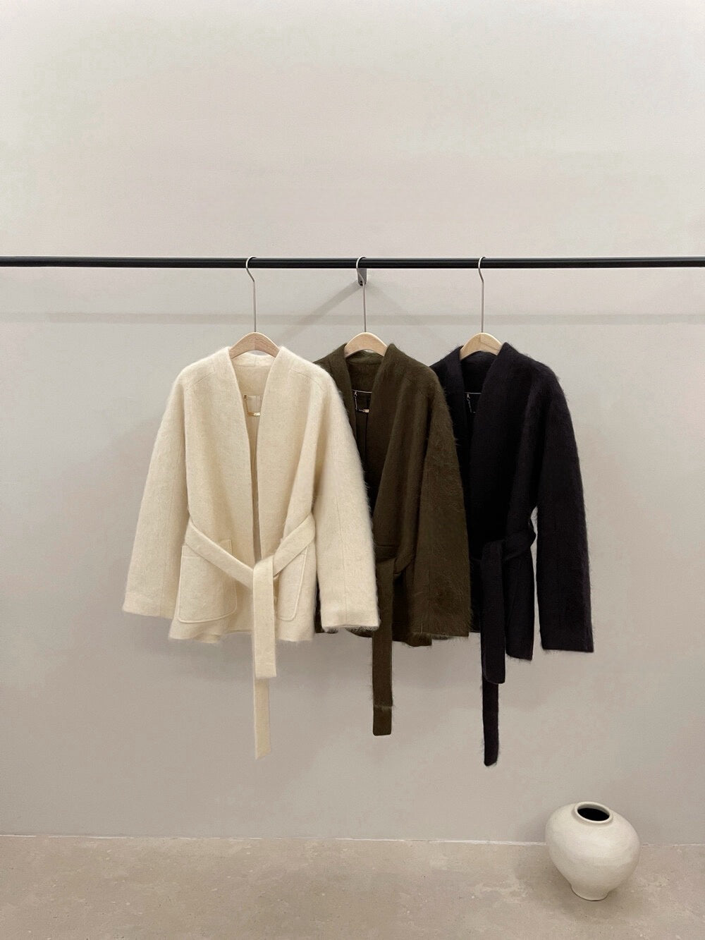 // 90%綿羊毛+10%山羊絨超高質交叉浴袍式外套