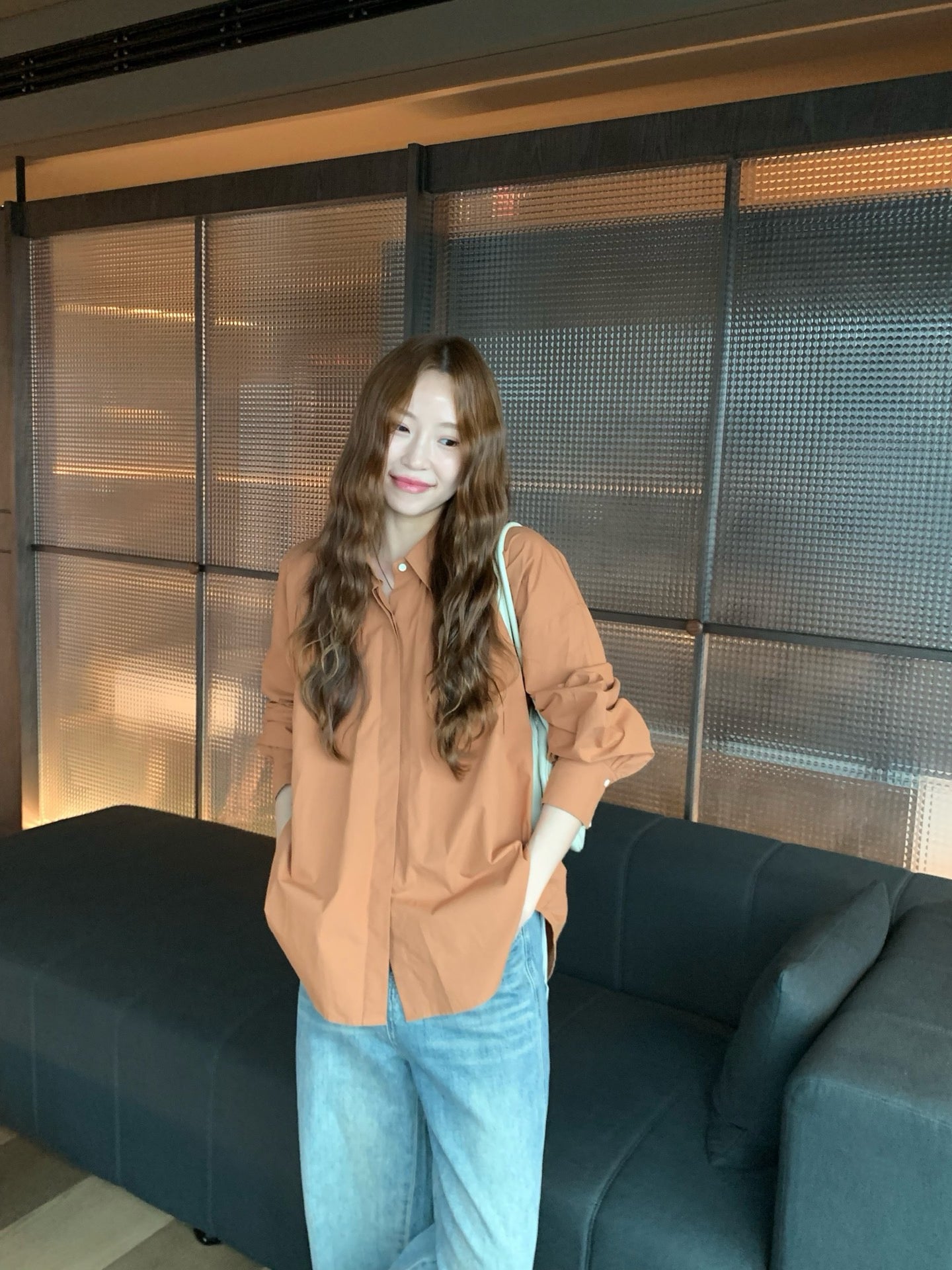 // 暗扣打褶設計側廓型鬆弛感簡約SH