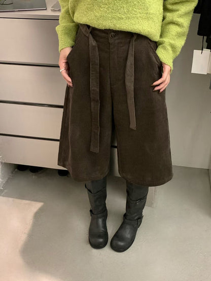 // 五分帥氣連腰帶燈芯絨褲