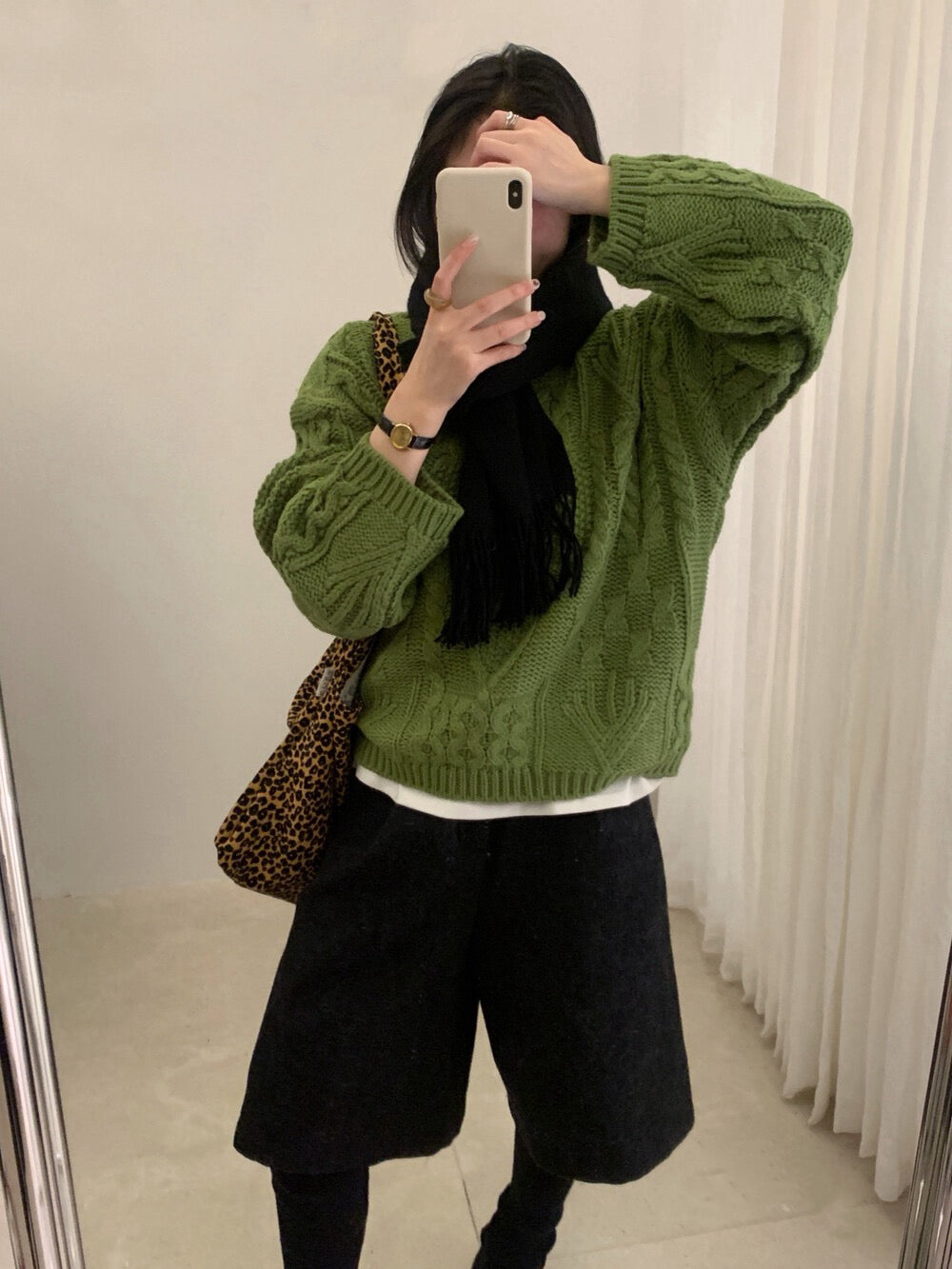 // 超美麻花織紋圓領套頭毛衣