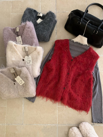 // 12%羊毛茸毛感V領排扣背心