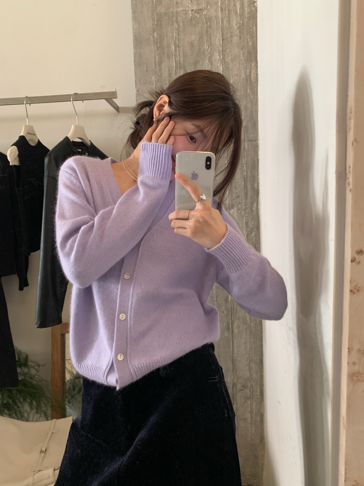 // 超soft兔絨V領CD