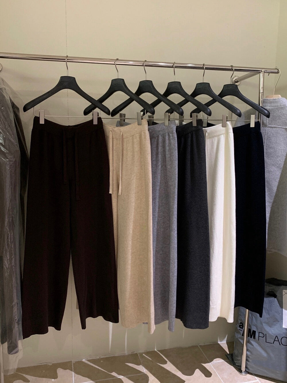 // 萬能百搭顯瘦針織休閒褲