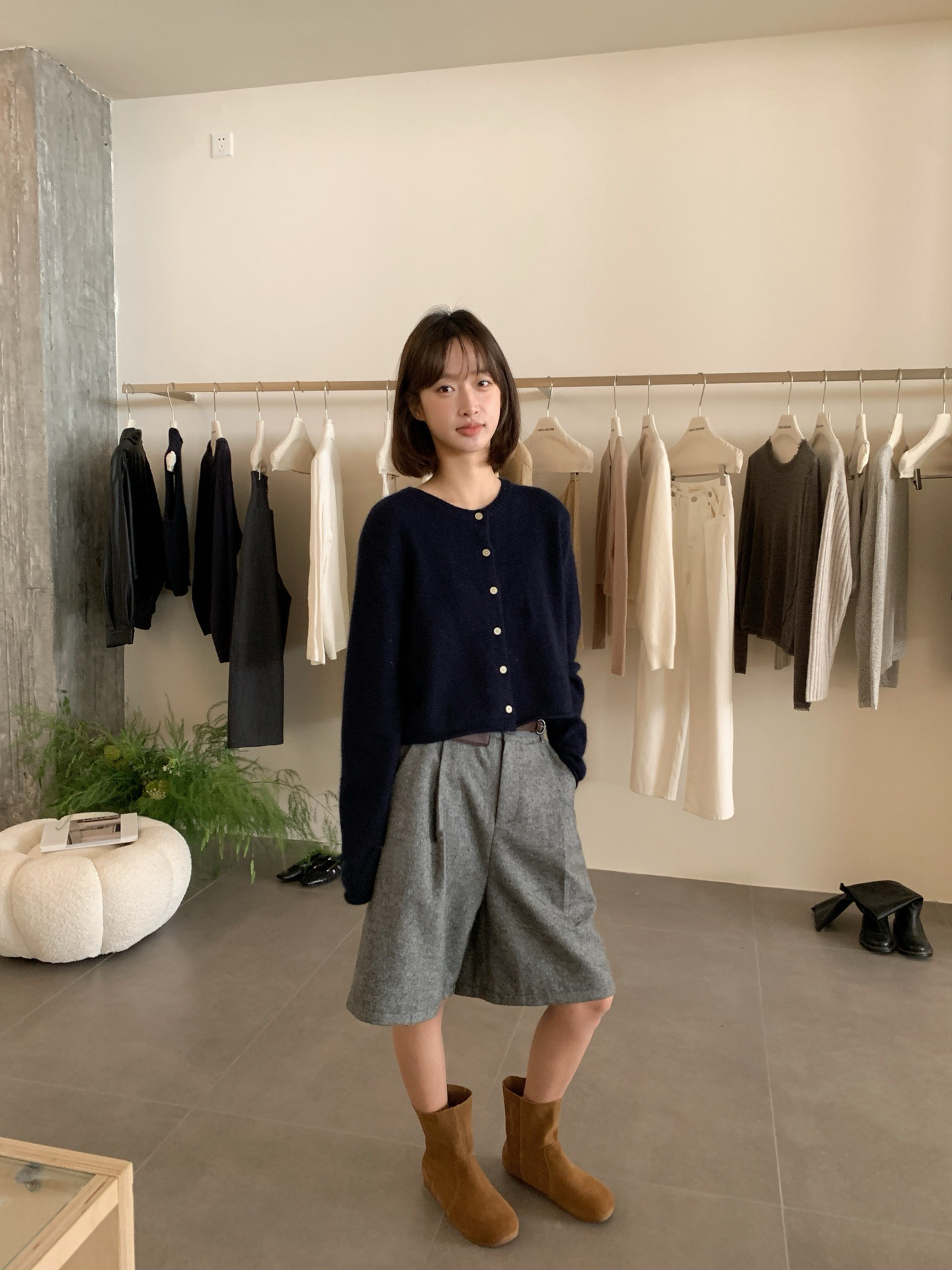 // 30%raccoon卷卷邊圓領CD