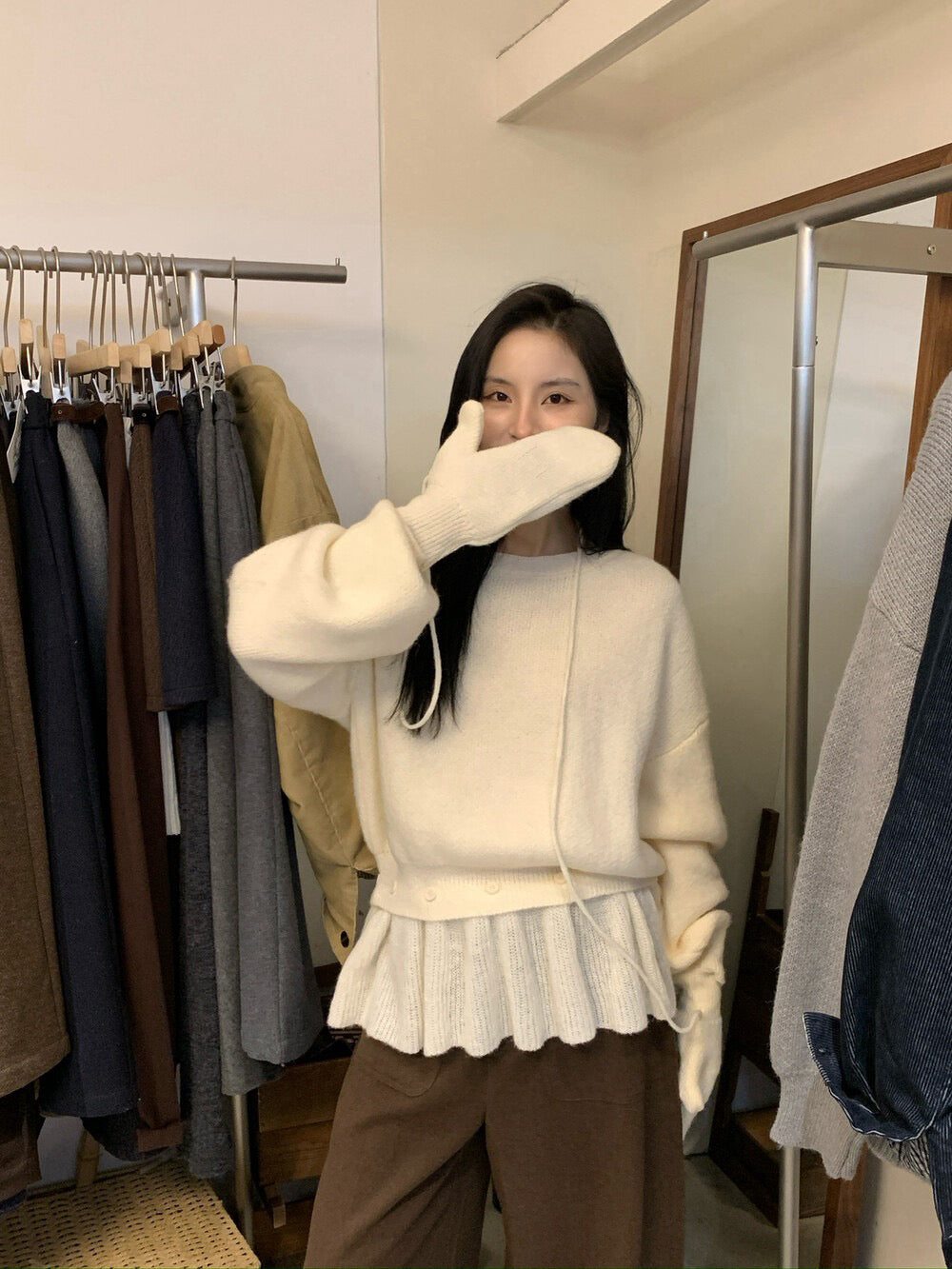 // 設計感軟糯鈕扣假兩件裙簾毛衣(連手套)