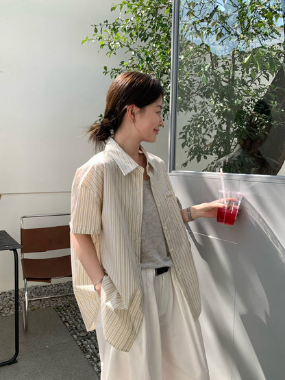 // 刺繡字口袋間條短袖SH