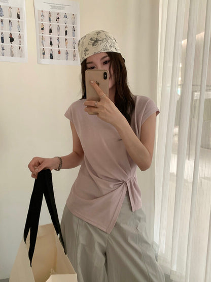 // 小飛袖不規則皺褶TEE