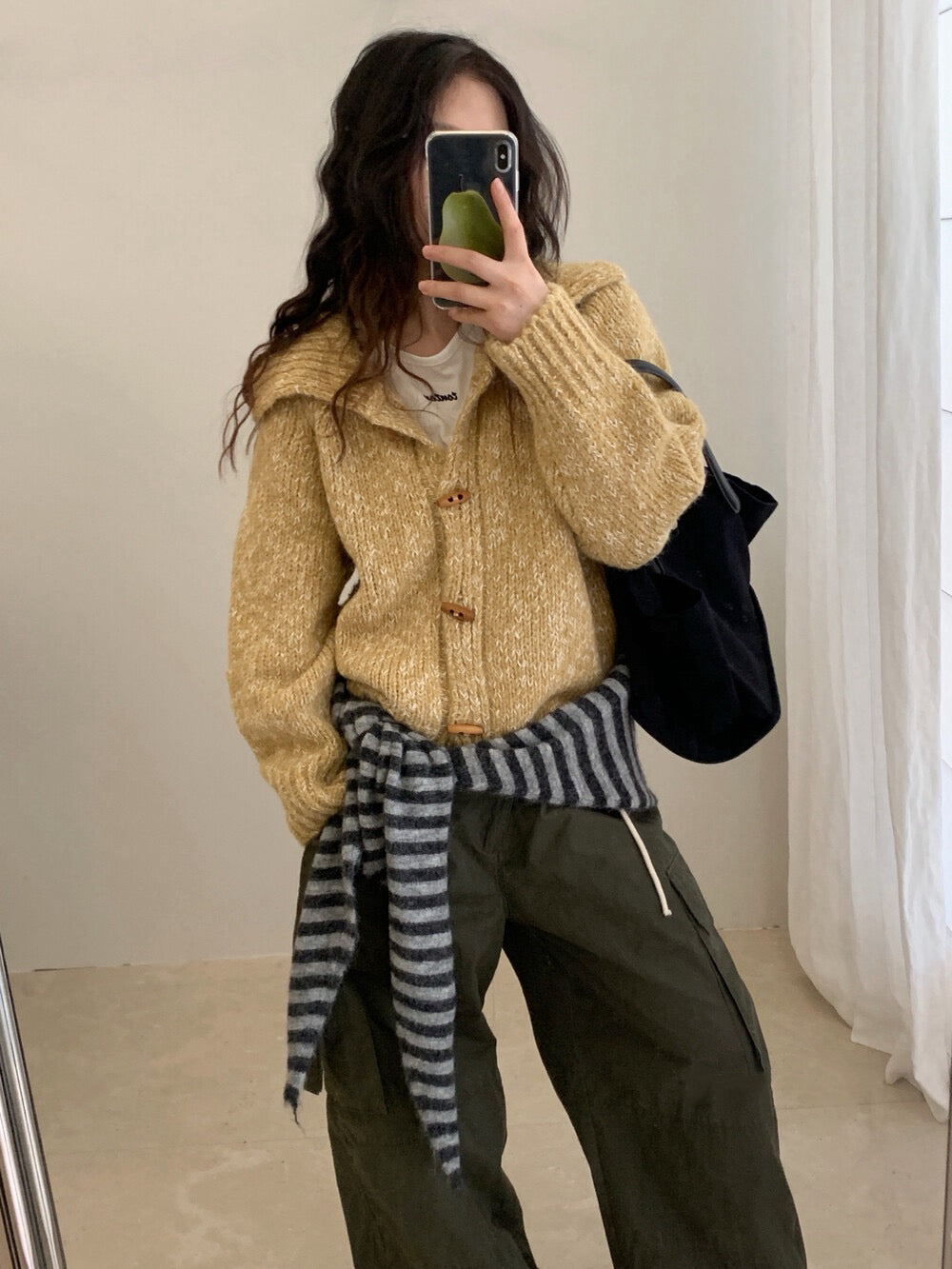 // 重工雜色線可立領牛角鈕CD