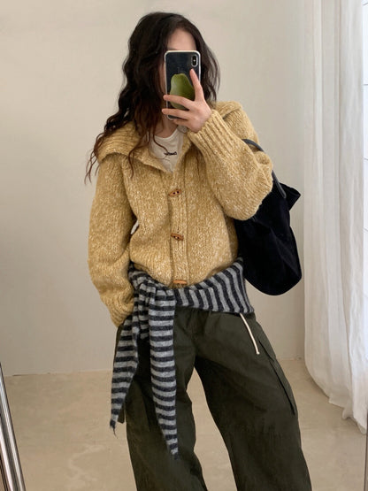 // 重工雜色線可立領牛角鈕CD