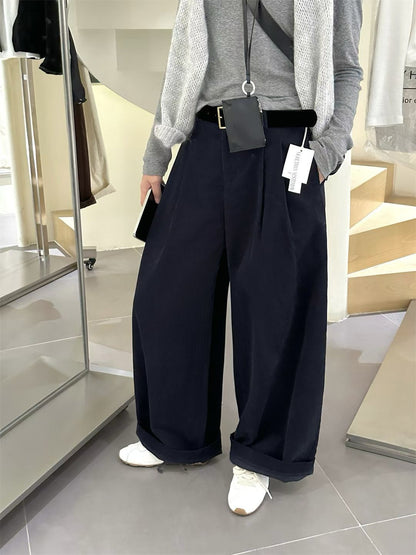 // 連絨面腰帶壓褶燈芯絨褲