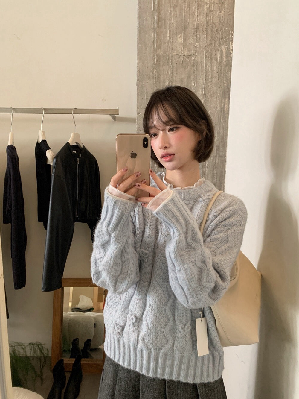 // 絕美蝴蝶結織紋麻花毛衣