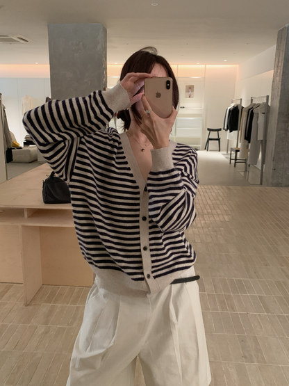 // 超軟糯兔絨間條CD