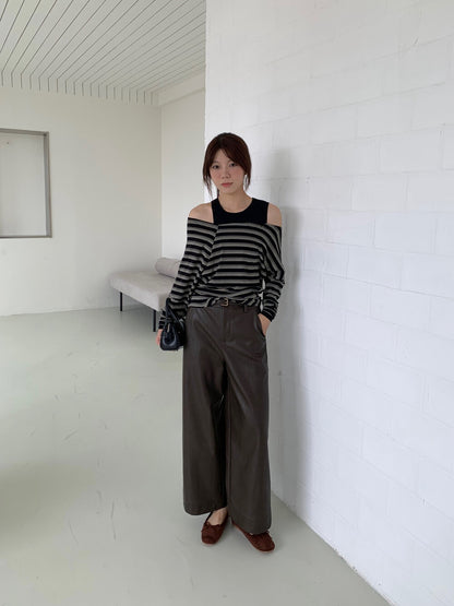 // 復古感超顯瘦連腰帶皮褲