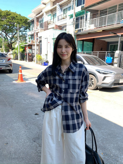 🎙️ 親膚輕薄格紋口袋恤衫