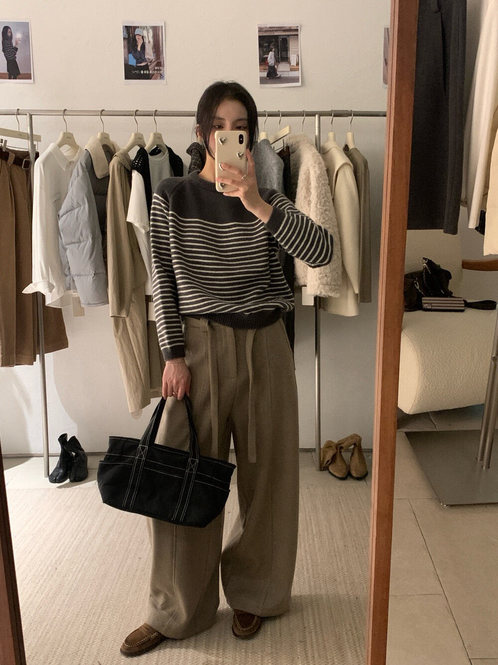 // 簡約圓領間條圓領毛衣