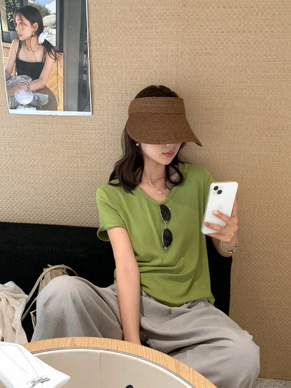 B64 / 熱賣12色U領純色TEE