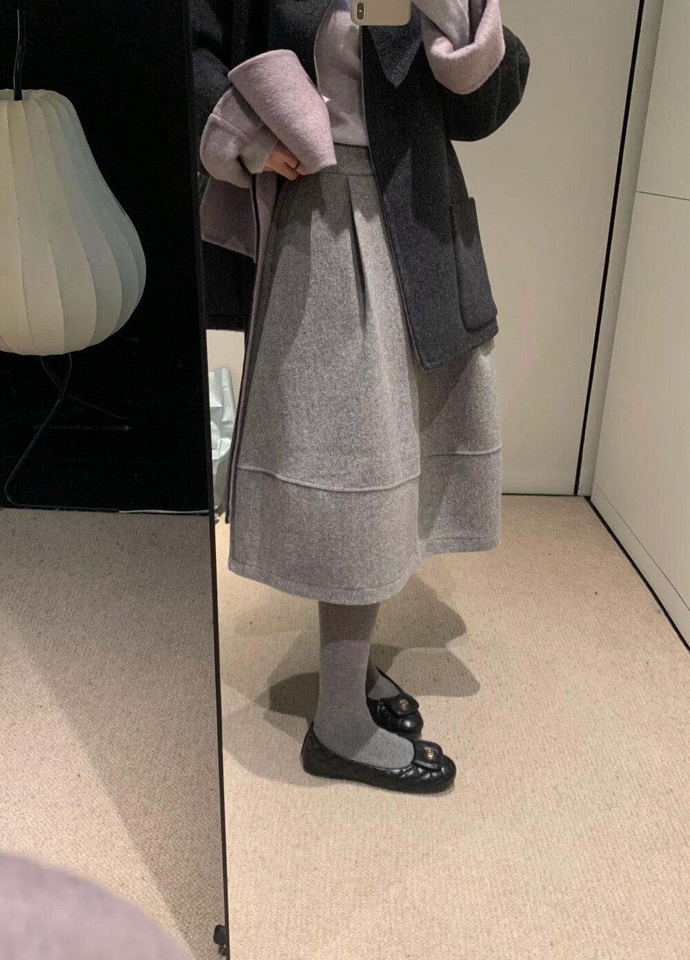 // 巨遮肉廓型毛呢中裙