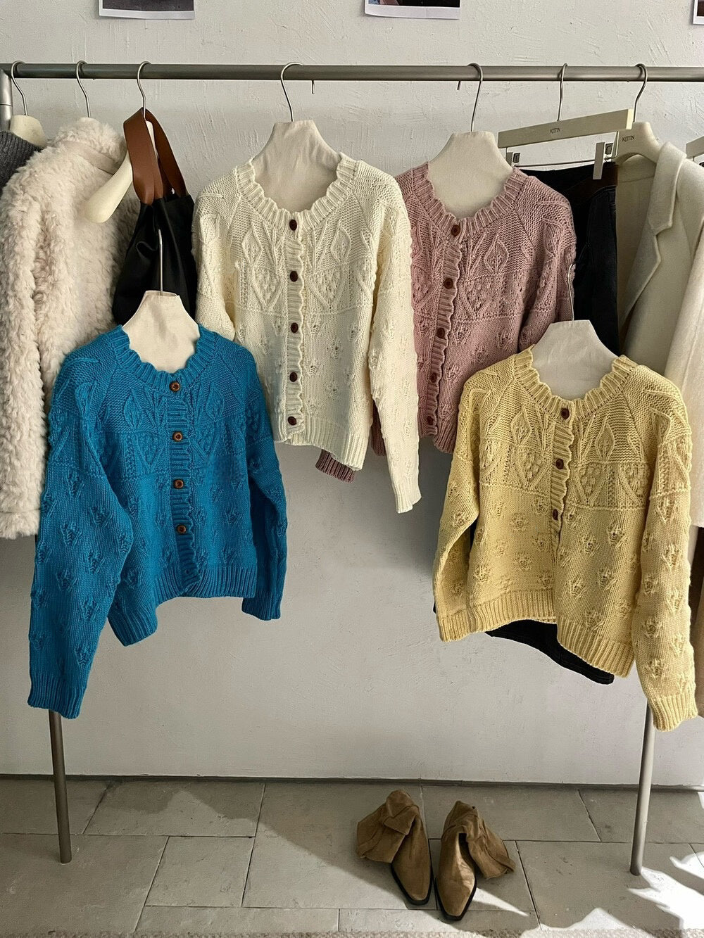 // 20%wool法式復古鈎花CD