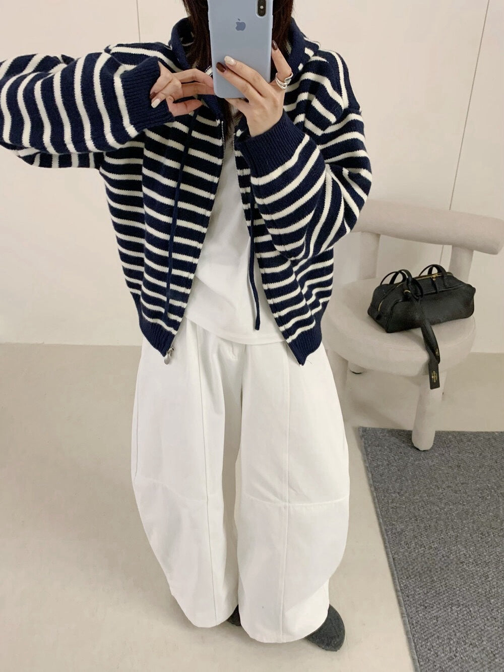 // 鬆弛感上下拉鍊連帽間條CD