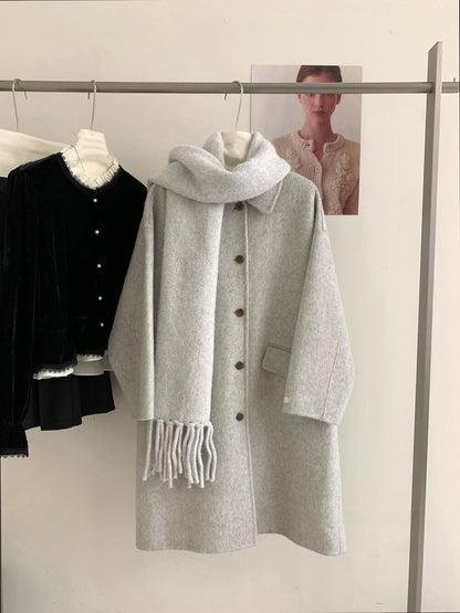 // 經典翻領口袋中長100%羊毛手工雙面外套(連頸巾)￼