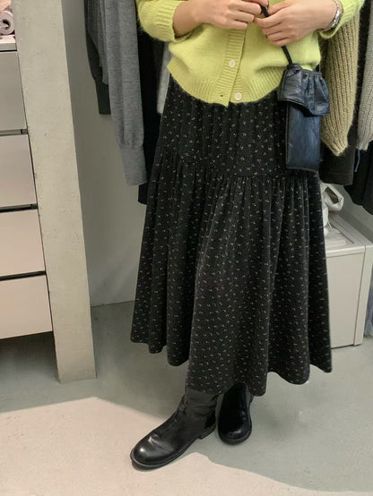 // 絨感小碎花蛋糕中裙