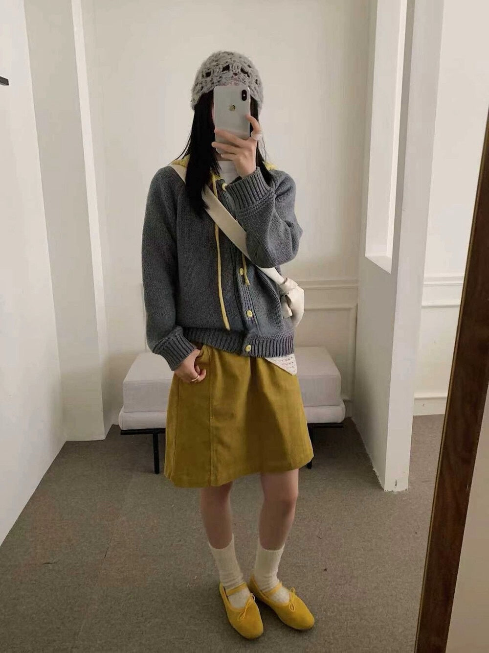 // 拼接撞色鈎花針織帽CD