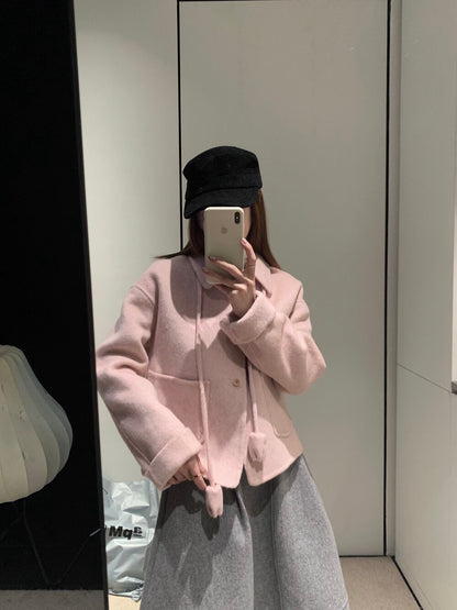 // 100%wool翻領雙口袋短款雙面手工羊毛外套(連頸繩掛飾)