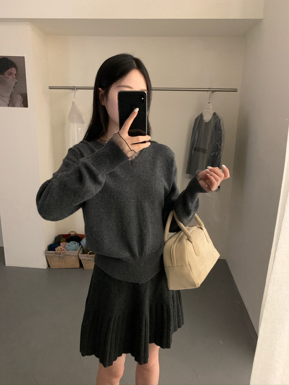 // 5%羊毛拼接lace+釘珠V領NT