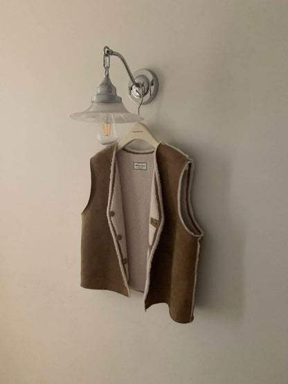 // 可前後雙面穿皮毛一體背心馬甲