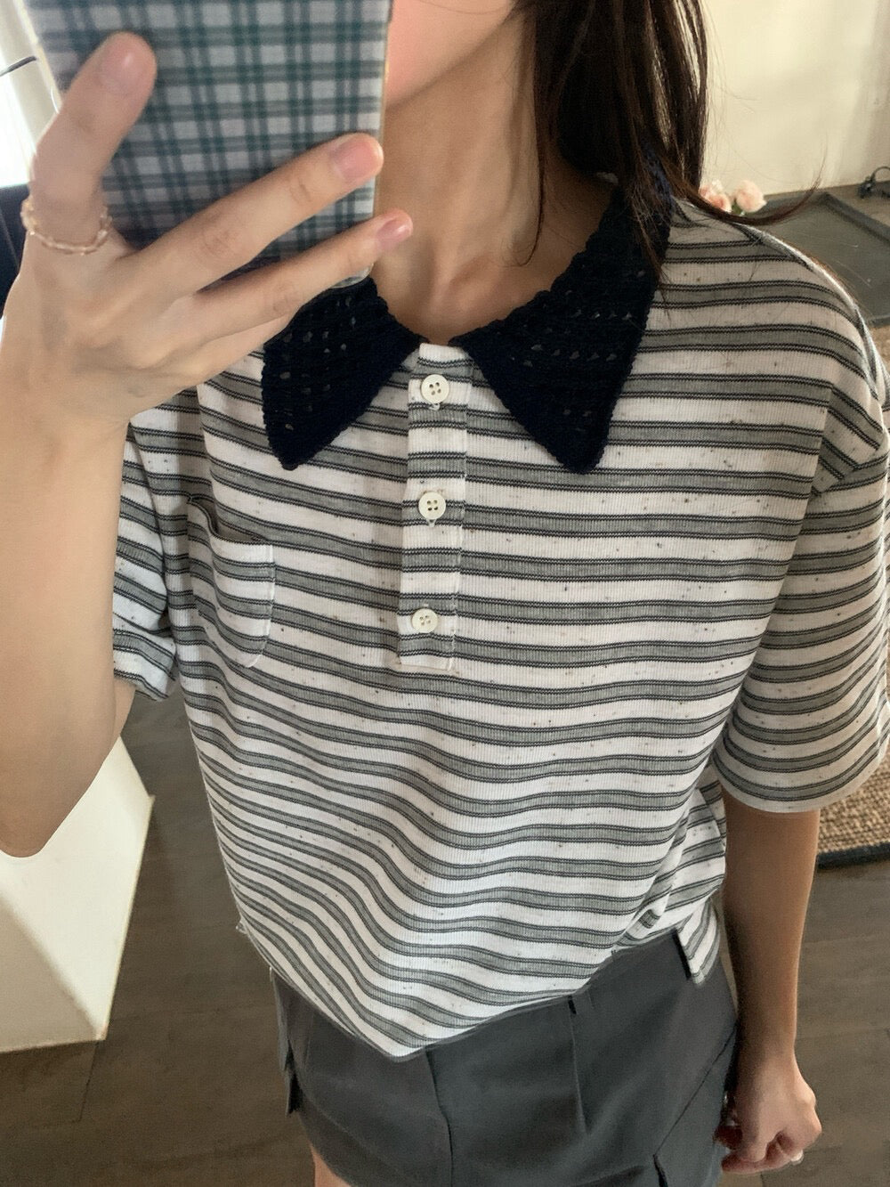 // 拼接針織翻領鈕扣混點間條上衣