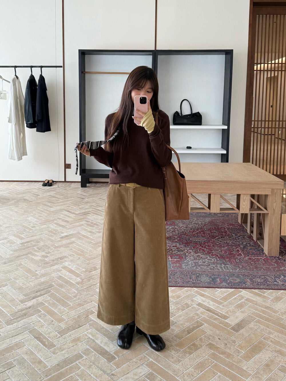 // 顯瘦版型燈芯絨直腳九分褲(連腰帶)