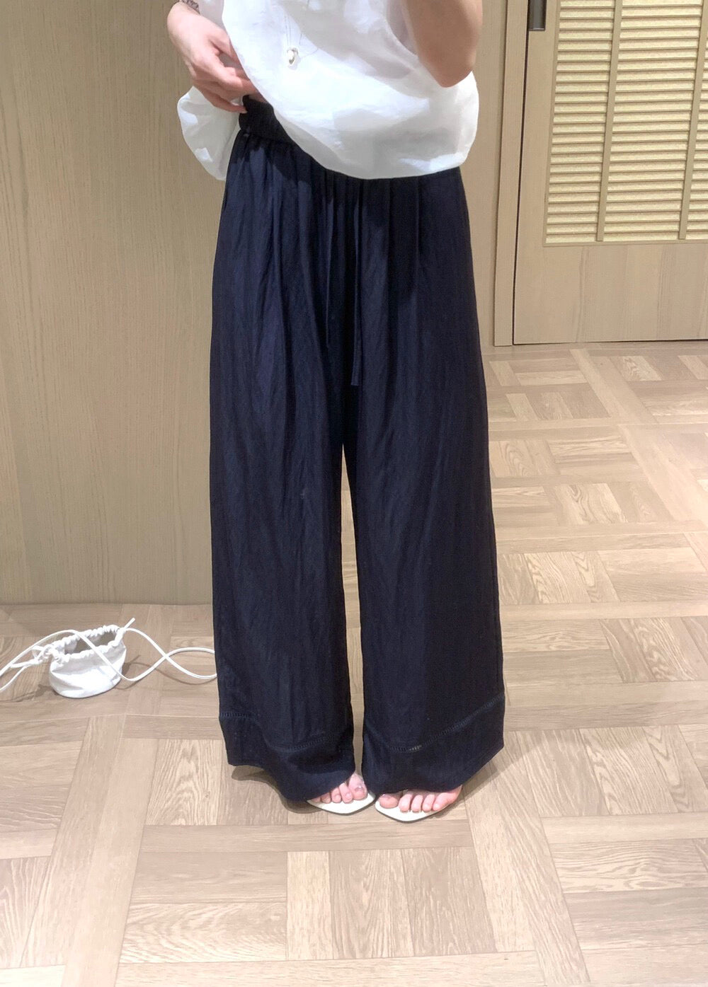 P04 / 超舒服鏤空褲腳設計休閒褲